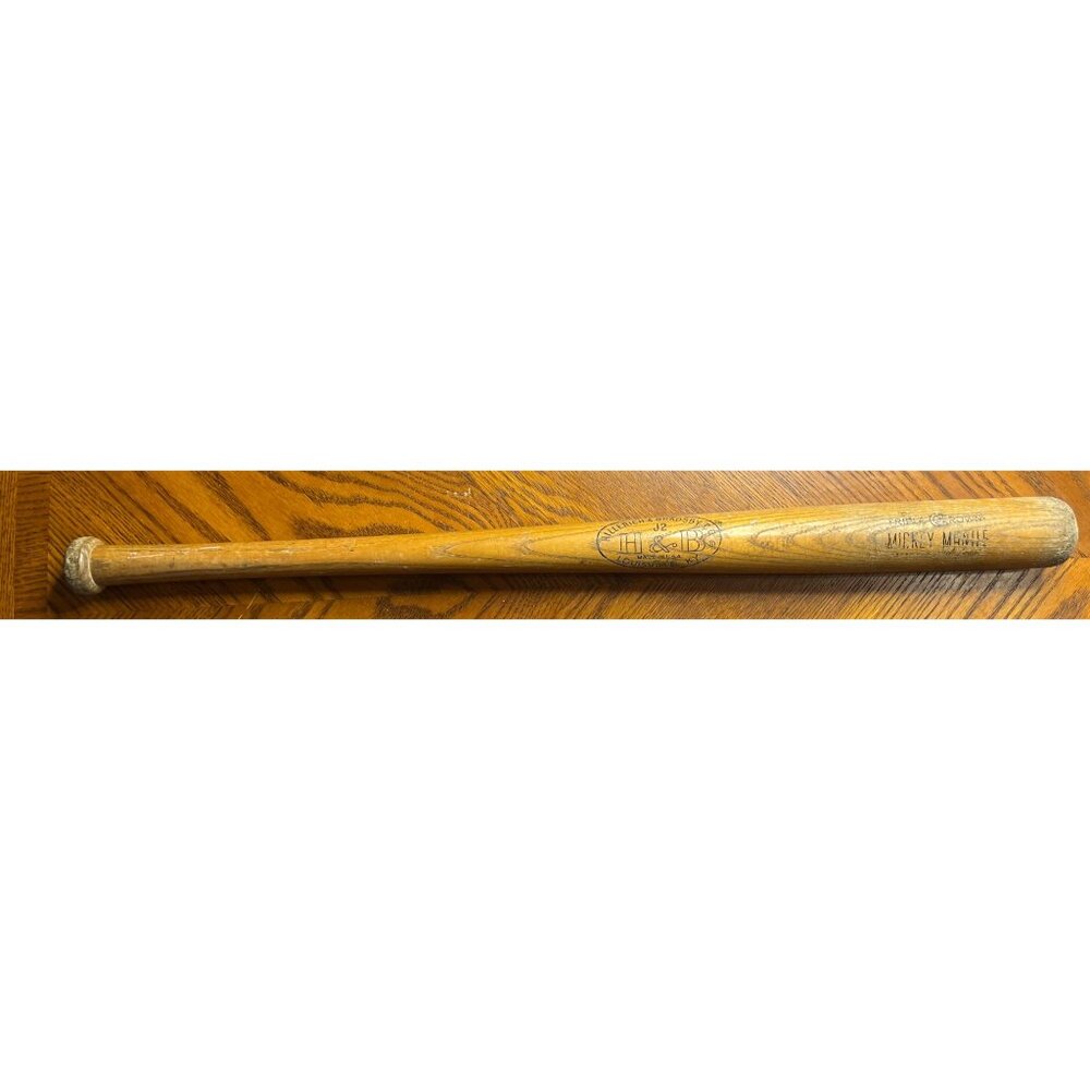 Hillerich & Bradsby Mickey Mantle Louisville Bat Triple Crown J2 Little League V